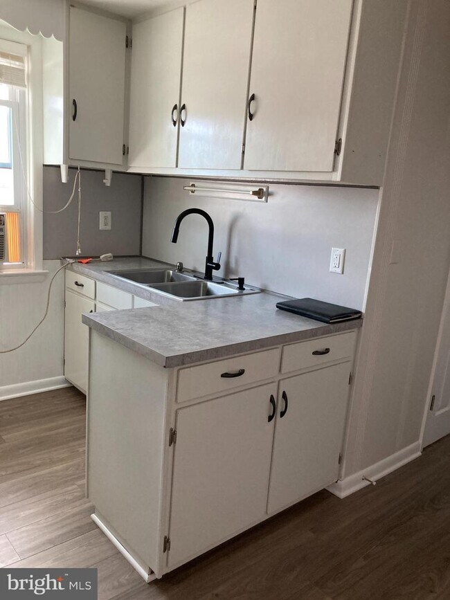 1232 N Main St Unit 2, Hampstead, MD 21074 Apartment for Rent in