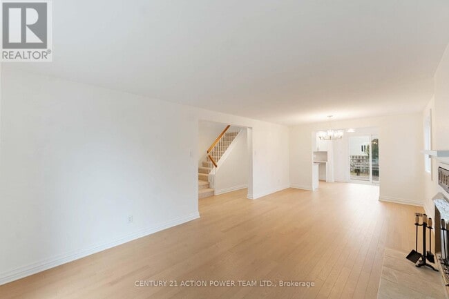 Building Photo - 427 Grassland Terrace