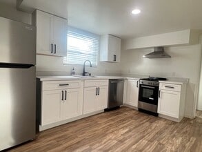 Building Photo - 4035 Garden Ave