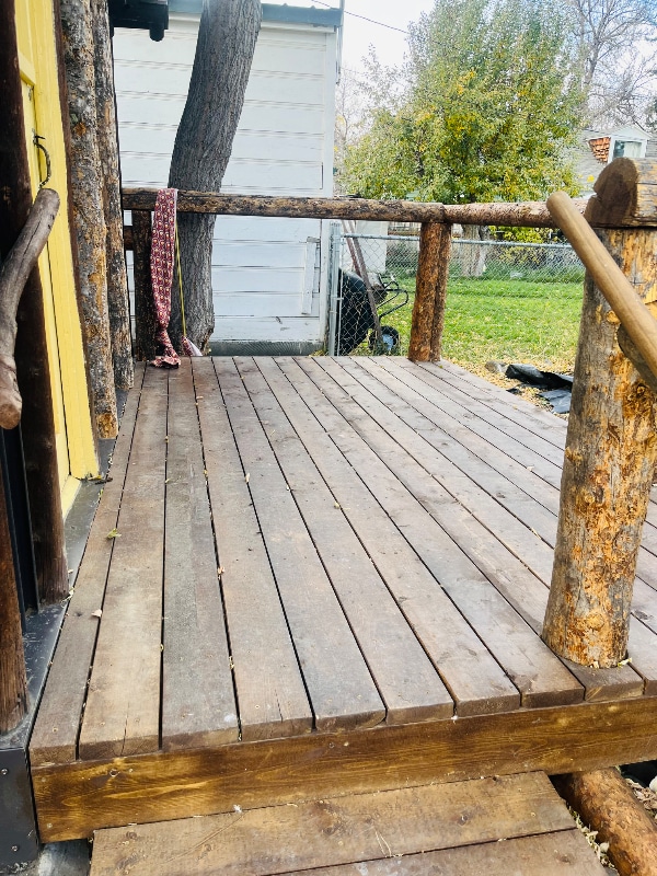 Building Photo - 216 S H St