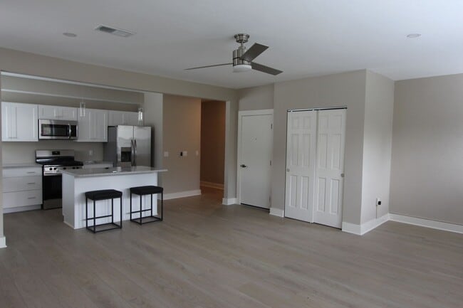 Photo - 1117-1119 S. Braddock Ave. Apartment