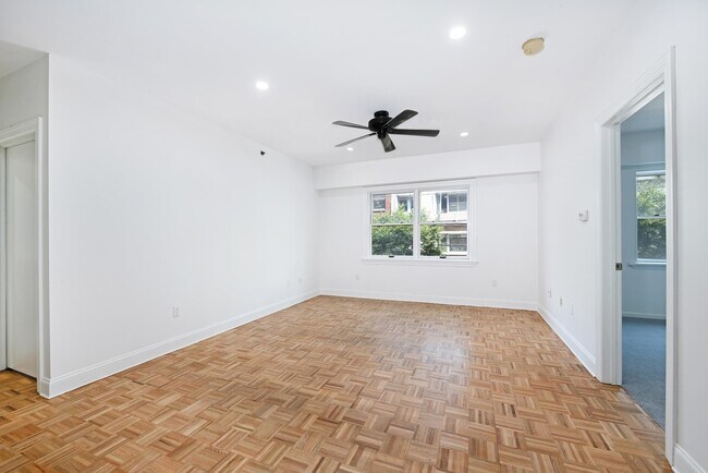 Foto del edificio - 84 Bloomfield St