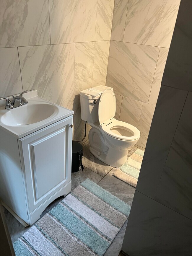 Foto del edificio - 1441 Andrews St NW