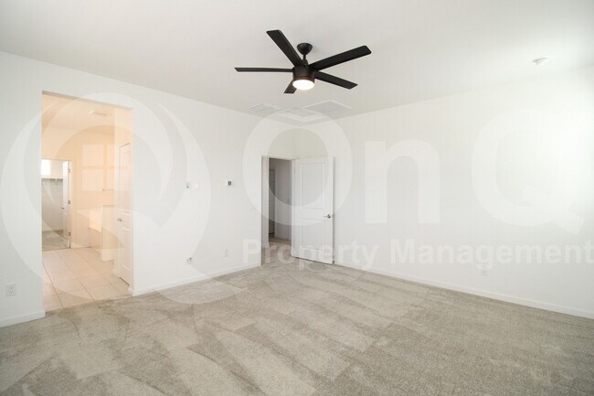 Building Photo - 17737 W Cassia Way