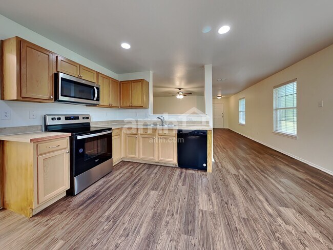 Foto del edificio - 10328 Roosevelt Gap Ct