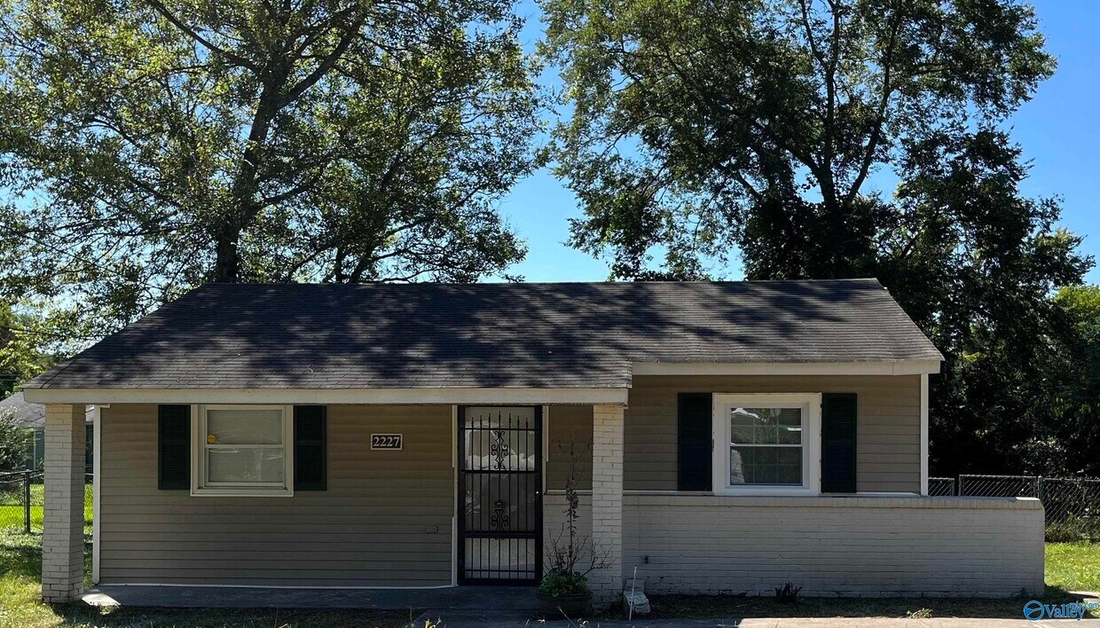 2227 Atkins Dr NW, Huntsville, AL 35810 House Rental in Huntsville