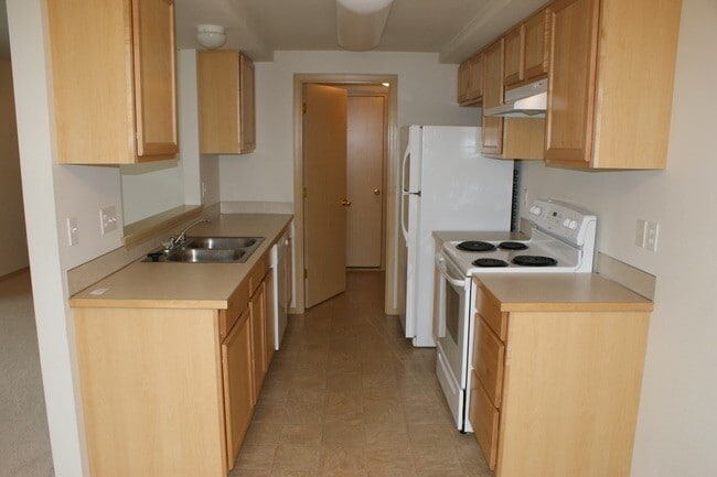 Building Photo - 14448Aa
