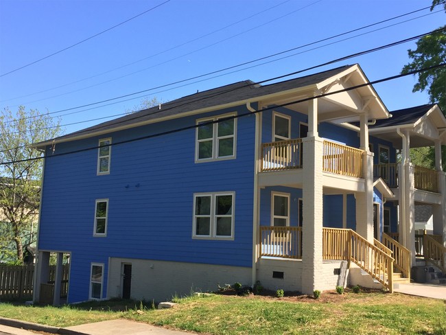 Building Photo - 1201 Harrill St