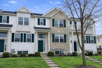 Building Photo - 14527 Patriot Square Dr E