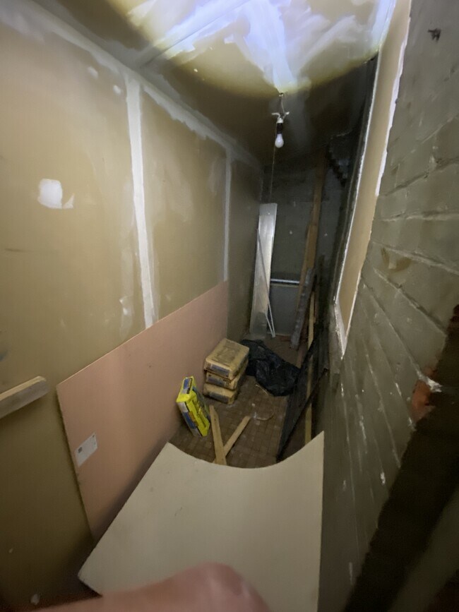 Building Photo - 65 N Dewey St