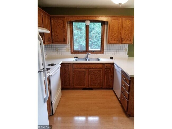 Foto del edificio - 502 Prairie Ln
