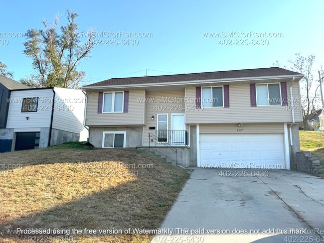 Building Photo - 2627 Z St
