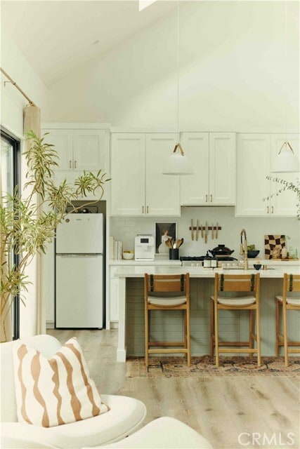 Foto del edificio - 6010 Oak Hill Pl