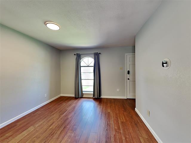 Building Photo - 1014 Hillwood Dr