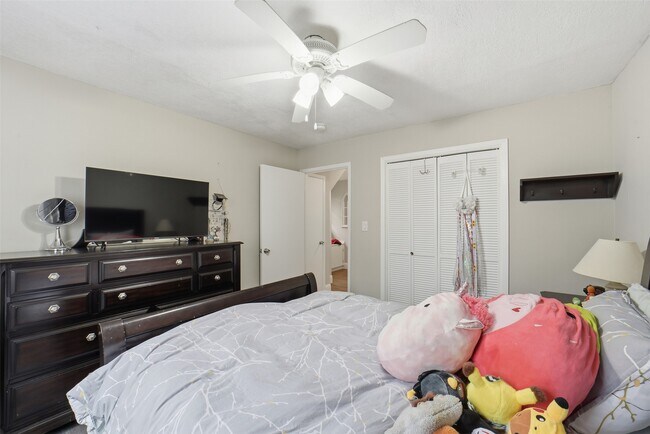 Foto del edificio - 1306 Carriage Dr