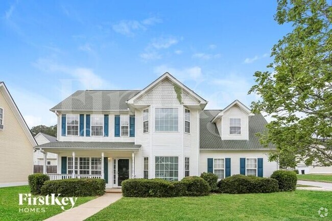 Building Photo - 80 Roxbury Ln