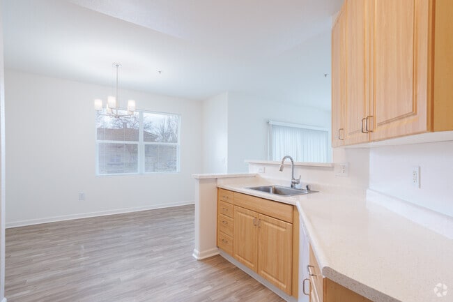 2BR, 1BA - 1010SF - Kitchen - Cornerstone Apartments