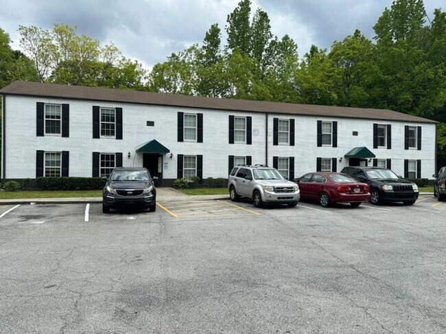 Building Photo - 1204 LAKEVIEW LLC (1216)