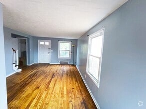 Building Photo - 1510 E 248th St