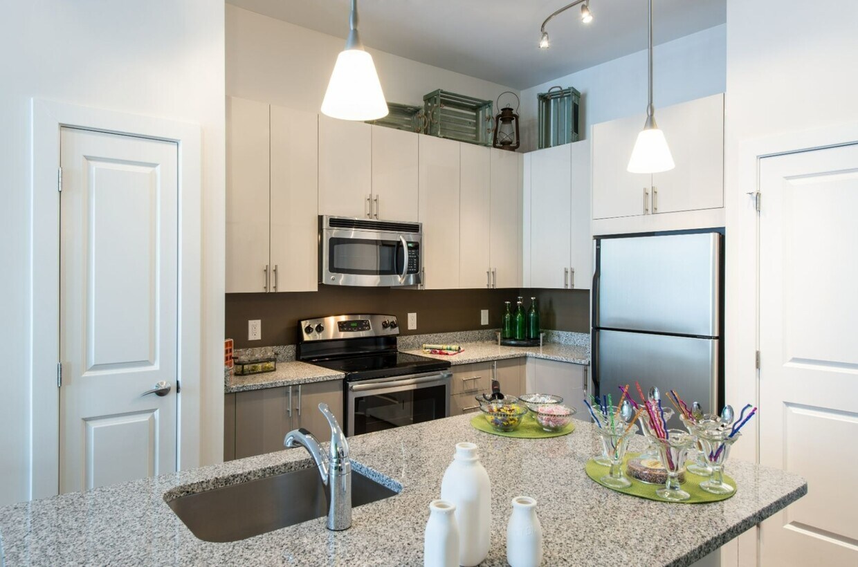 Maven at Wheaton Apartments in Wheaton, MD