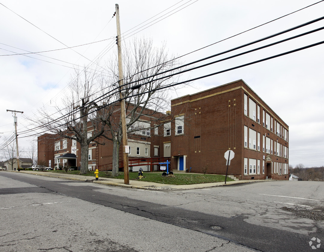Primary Photo - Trailblazer Building