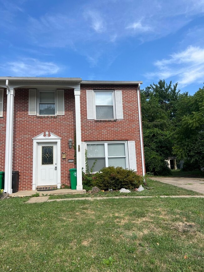 Building Photo - 4 Bedroom Home in Carlisle PA