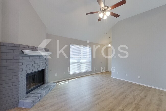 Foto del edificio - 11811 Asher Ln