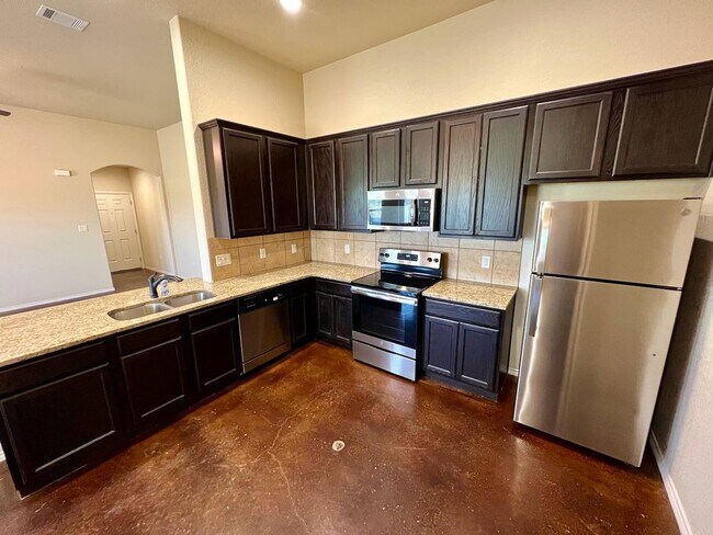 Foto del edificio - Luxury 3/2 Duplex in NBTX