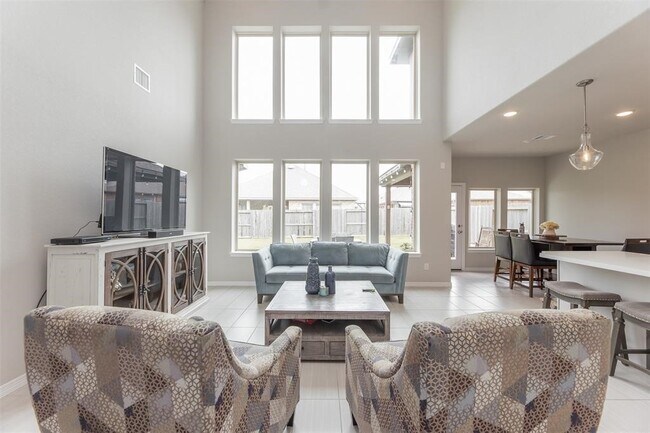 Foto del edificio - 11730 Twin Creeks Hill Dr