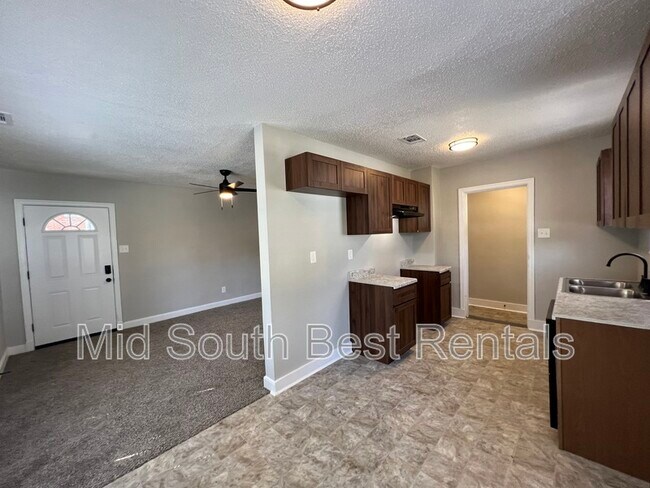 Foto del edificio - 151 N Merton St