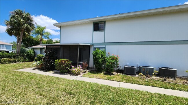 Building Photo - 3301 Prince Edward Island Cir
