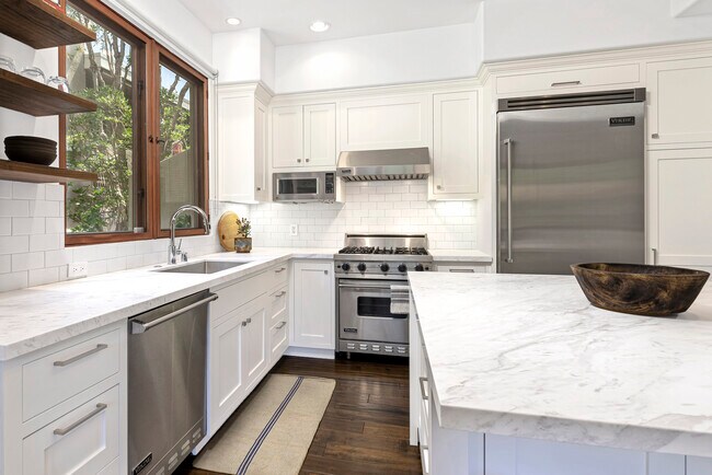 Foto del edificio - 838 16th St