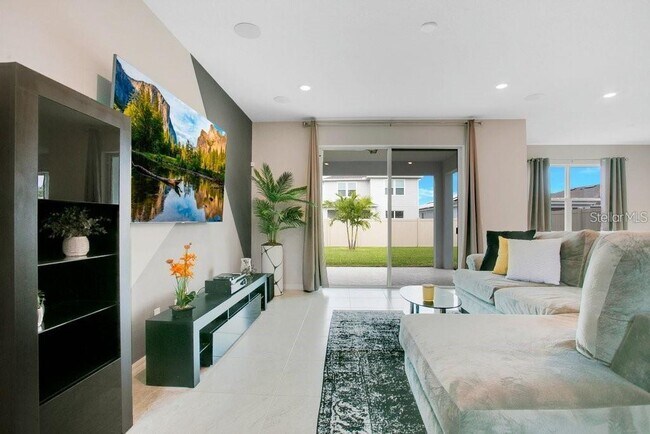Foto del edificio - 5208 Chickadee St