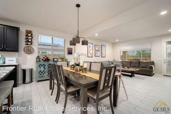 Building Photo - 3 br, 2 bath House - 230 Hammersmith Drive