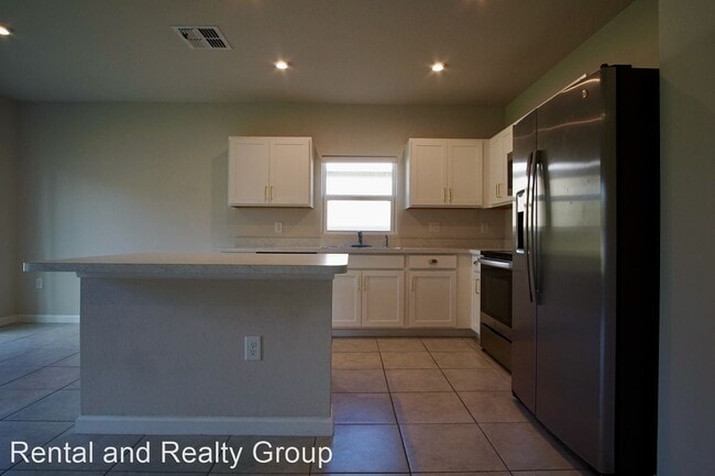 Building Photo - 3 br, 2 bath House - 1708 Ambar Court