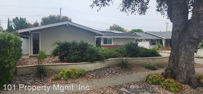Building Photo - 3 br, 2 bath House - 444 Cornell Place