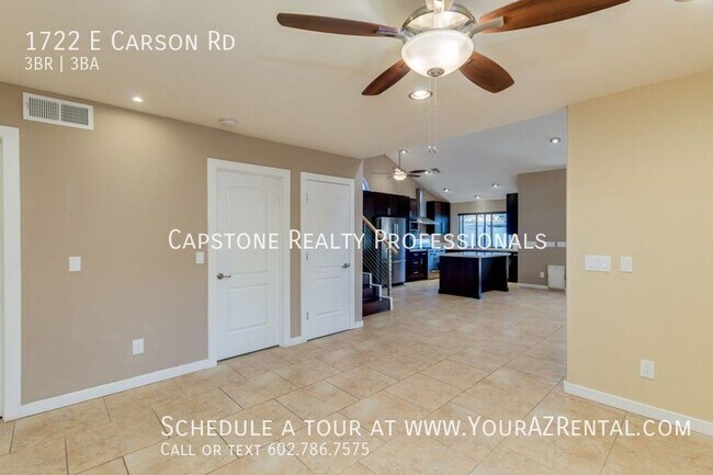 Photo - 1722 E Carson Rd House