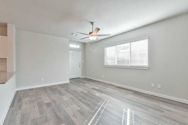 Building Photo - Brand New 2 Bedroom in Magnolia!