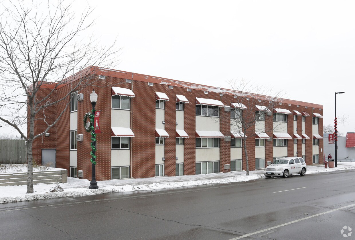 3932 Central Ave NE, Columbia Heights, MN 55421 Apartments in