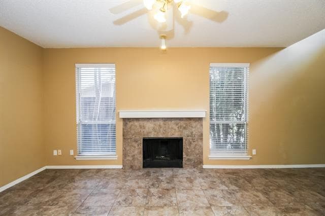 Building Photo - 4010 Windhaven Ln