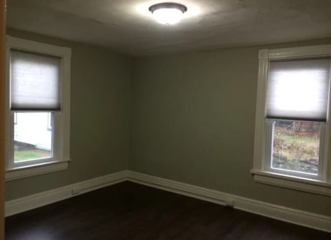 Building Photo - 1310 Mifflin St