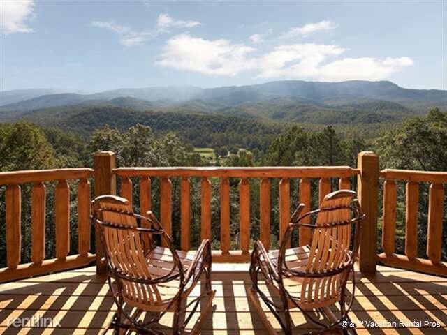 Foto del edificio - 345 Deer Path Ln