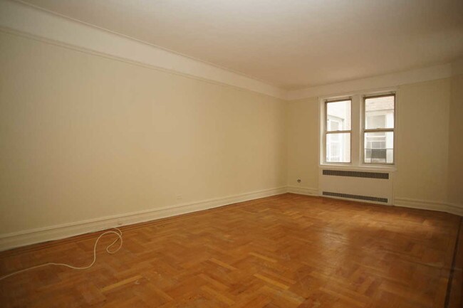 Building Photo - 8201 19th Ave