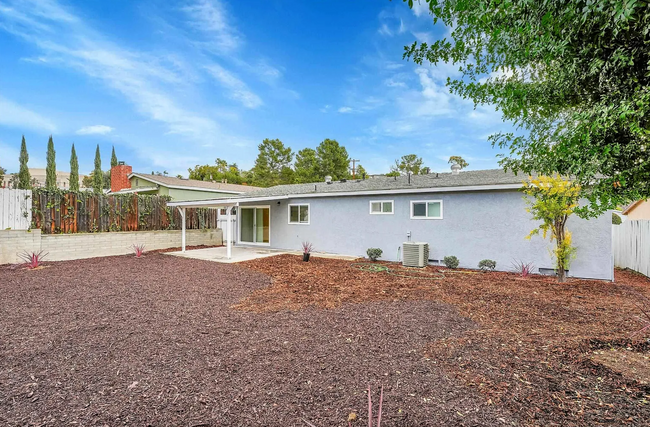 Building Photo - 4922 Tierra Baja Way