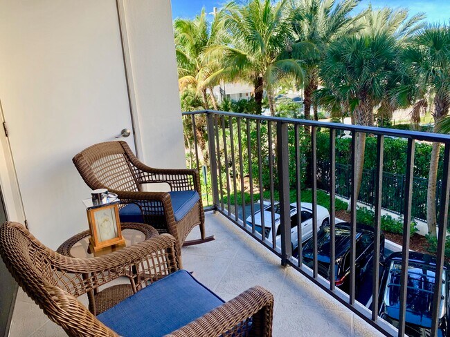 Foto del edificio - 145 S Ocean Ave