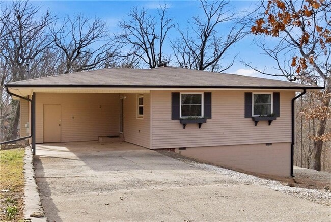 Foto del edificio - 3 Leigh Ln