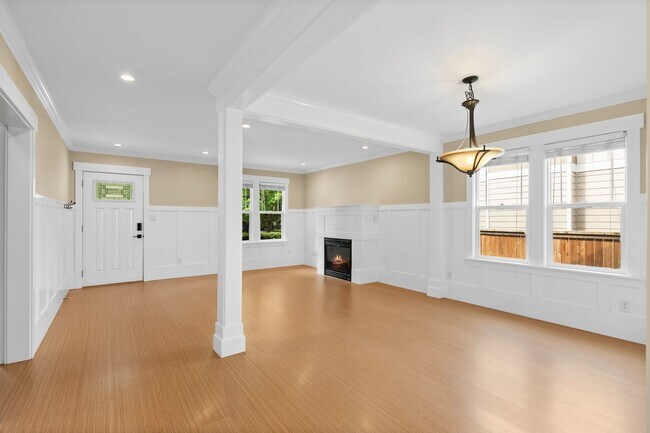 Foto del edificio - Valley St Duplex