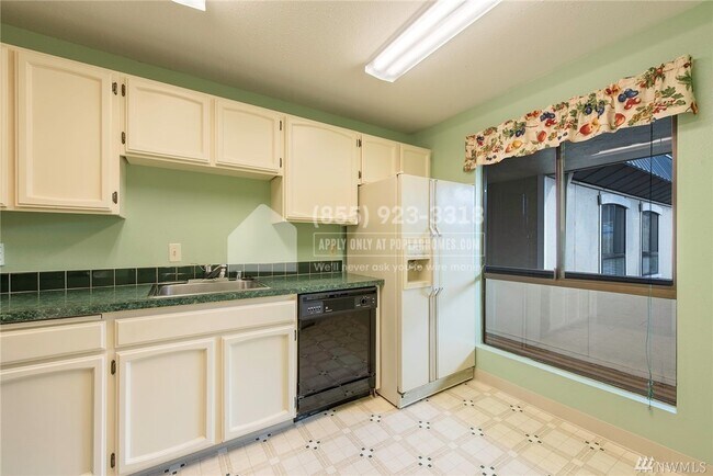 Foto del edificio - 1622 103rd Pl NE