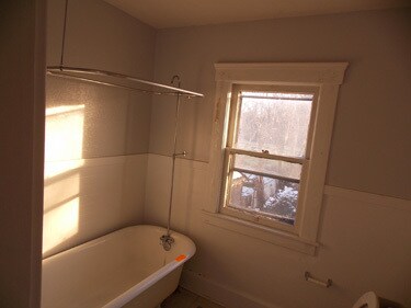 Foto del edificio - 210 E 14th St