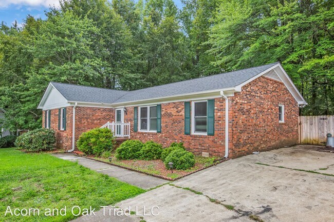 Foto del edificio - 4 br, 2 bath House - 8 Wild Partridge Ct